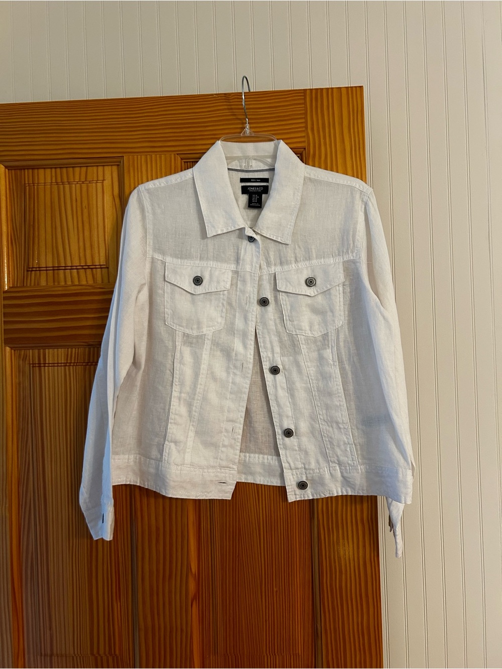 Jones New York White Denim Jacket with Button Front
